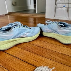 reebok running shoes 👟